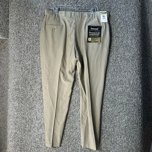 Haggar Premium Comfort Expandable Waist Classic Fit Pants SZ 40x30 NWT - Picture 3 of 8